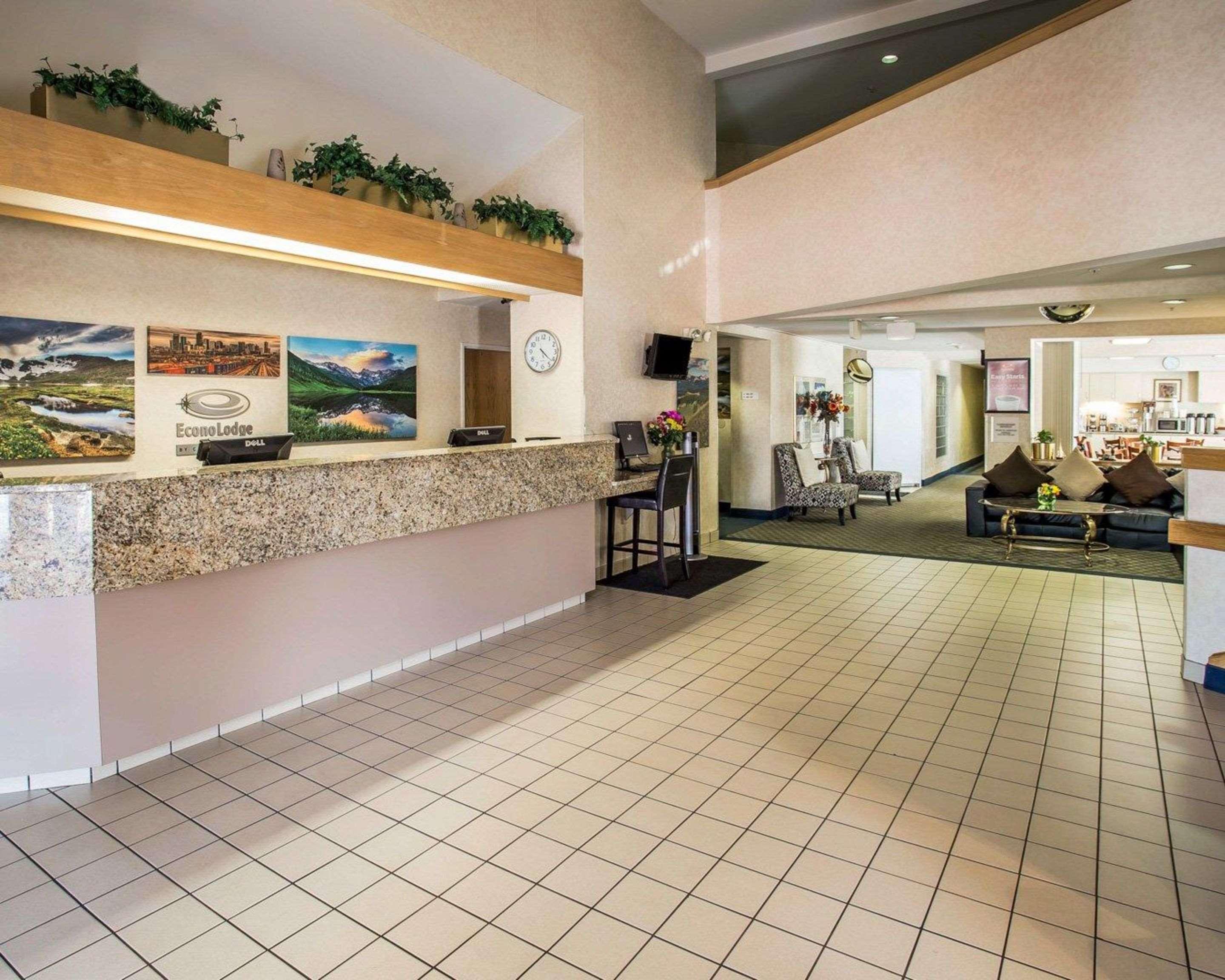 Econo Denver International Airport Alojamento *